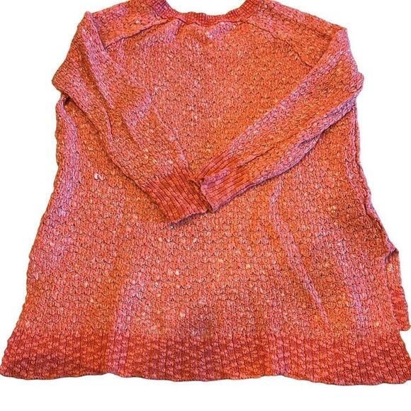 Free People Women’s Salmon Colored Oversized Sweater - Picture 2 of 6